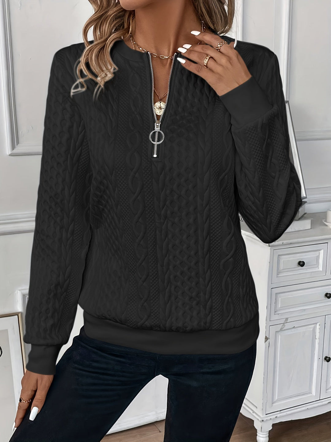 BEATRICE - ELEGANT QUARTER ZIP TOP