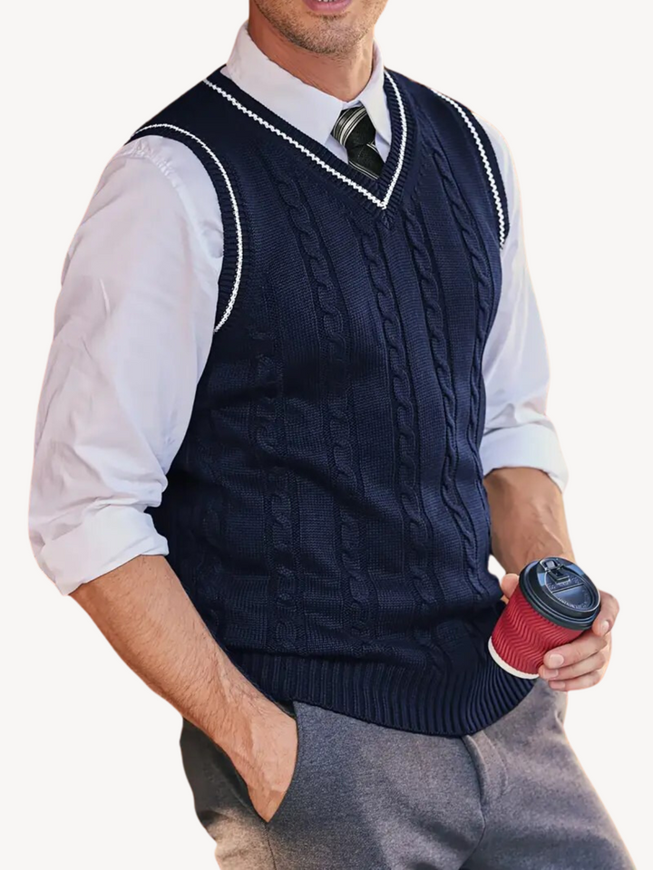 EUSTACHE - GILET EN MAILLE TORSADÉE