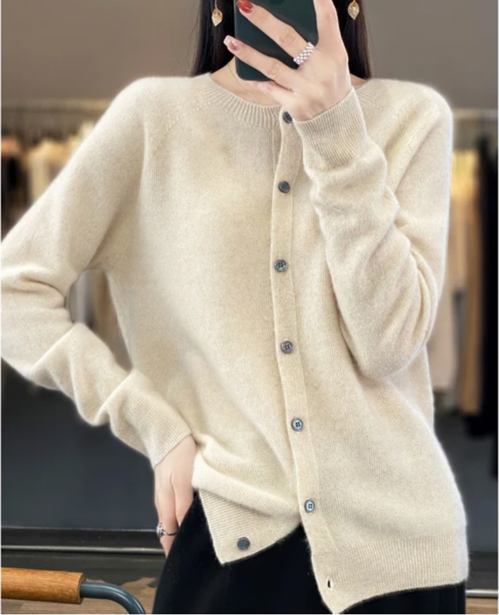 ANGELICA - COZY WOOL CARDIGAN