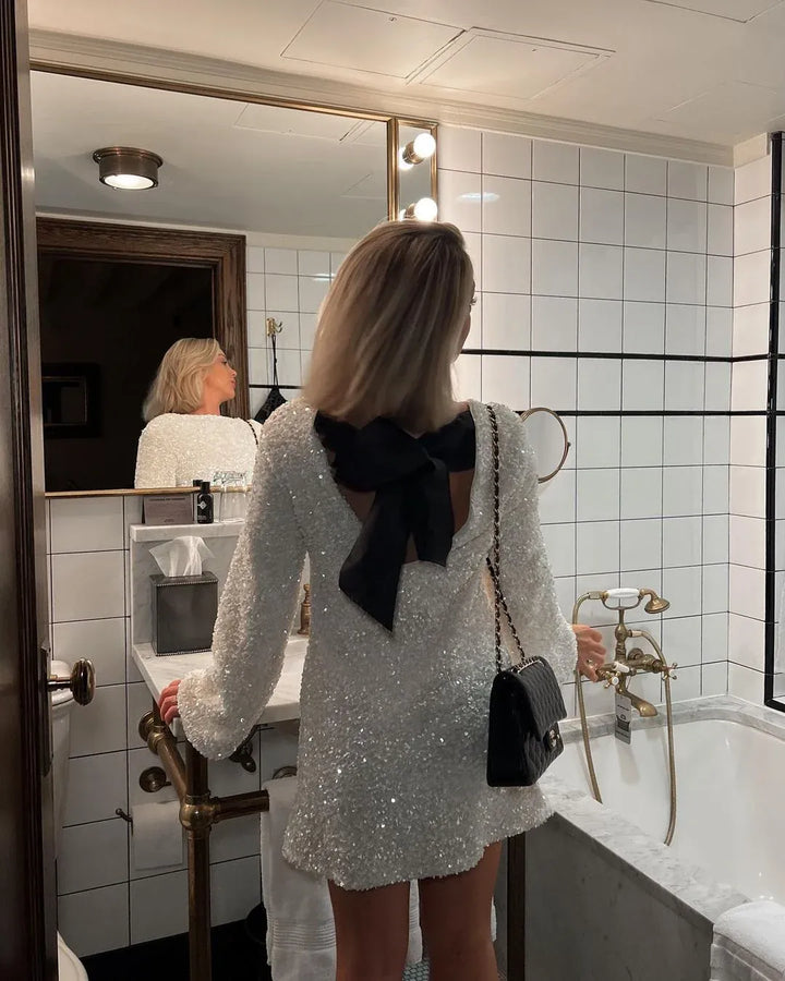 Avelith - Stylish Bow-Back Mini Dress